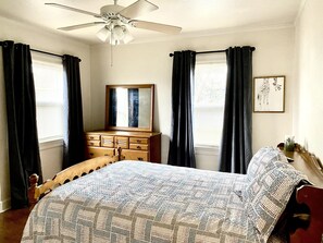 2 dormitorios, tabla de planchar con plancha, wifi gratis y ropa de cama