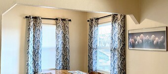 House for traveling professionals $60.00 night