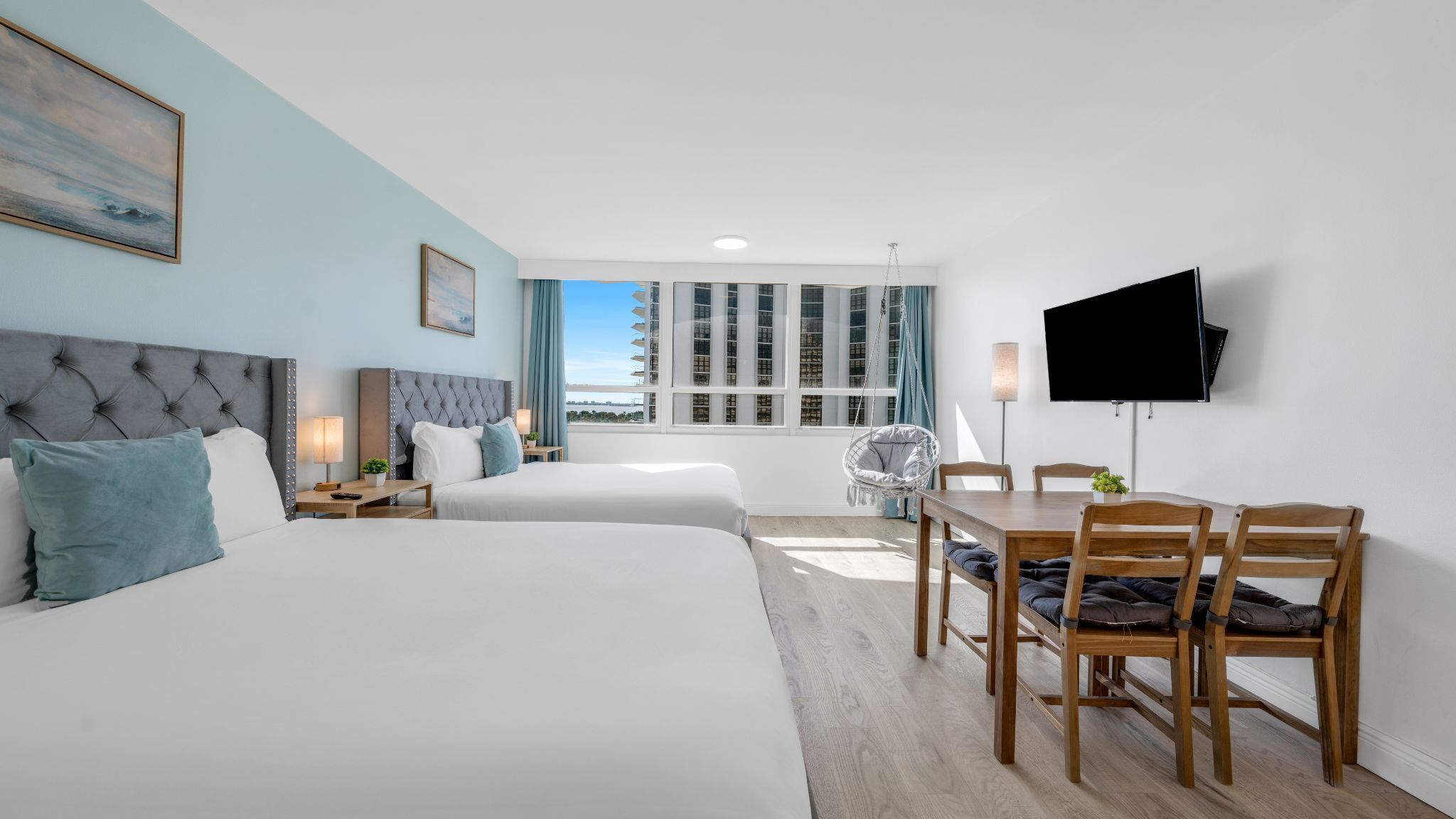 家庭開放式客房, 2 張加大雙人床 | 1 間睡房、獨特裝修、書桌、手提電腦工作空間