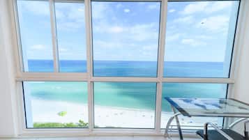 Penthouse, 3 Bedrooms, Ocean View | Ruang tamu