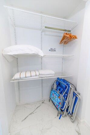 Appartement Penthouse, 3 chambres, vue sur l’océan | Décor unique, ameublement unique