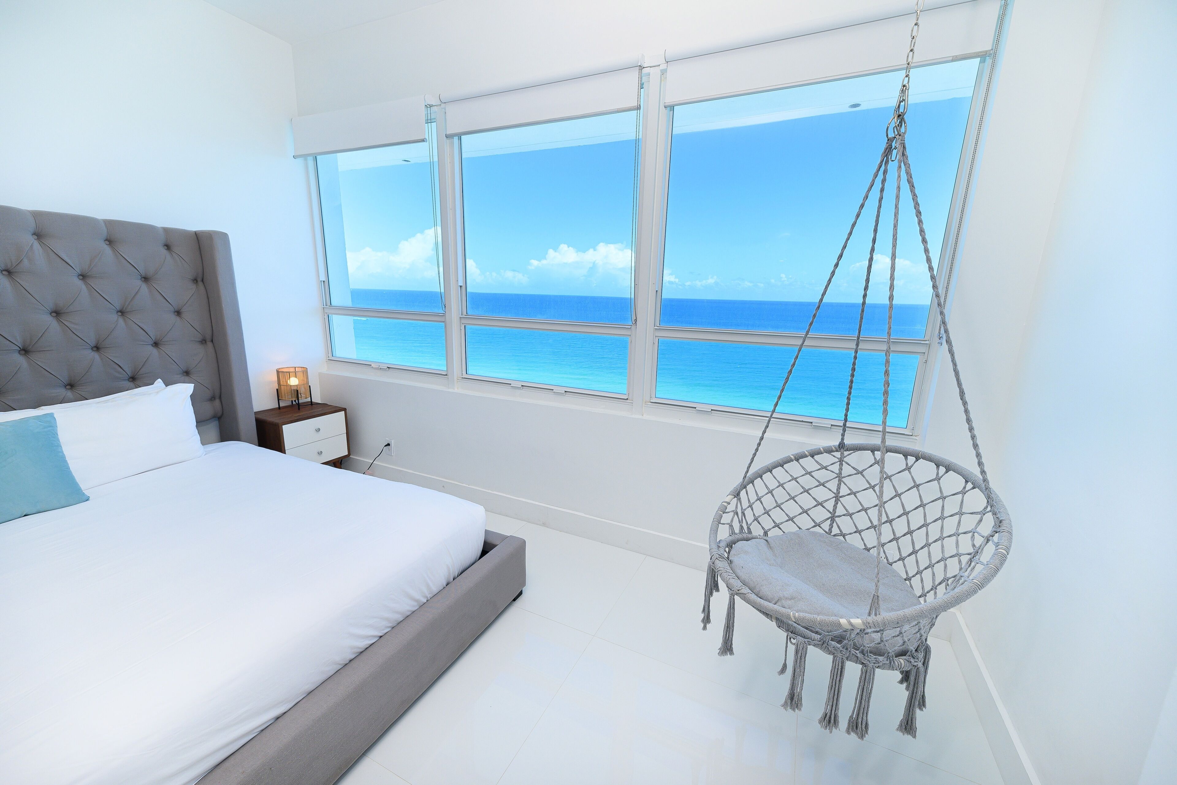 开间, 海洋景观, 海滨 | 1 多间卧室、特色家居、办公桌、笔记本电脑工作区