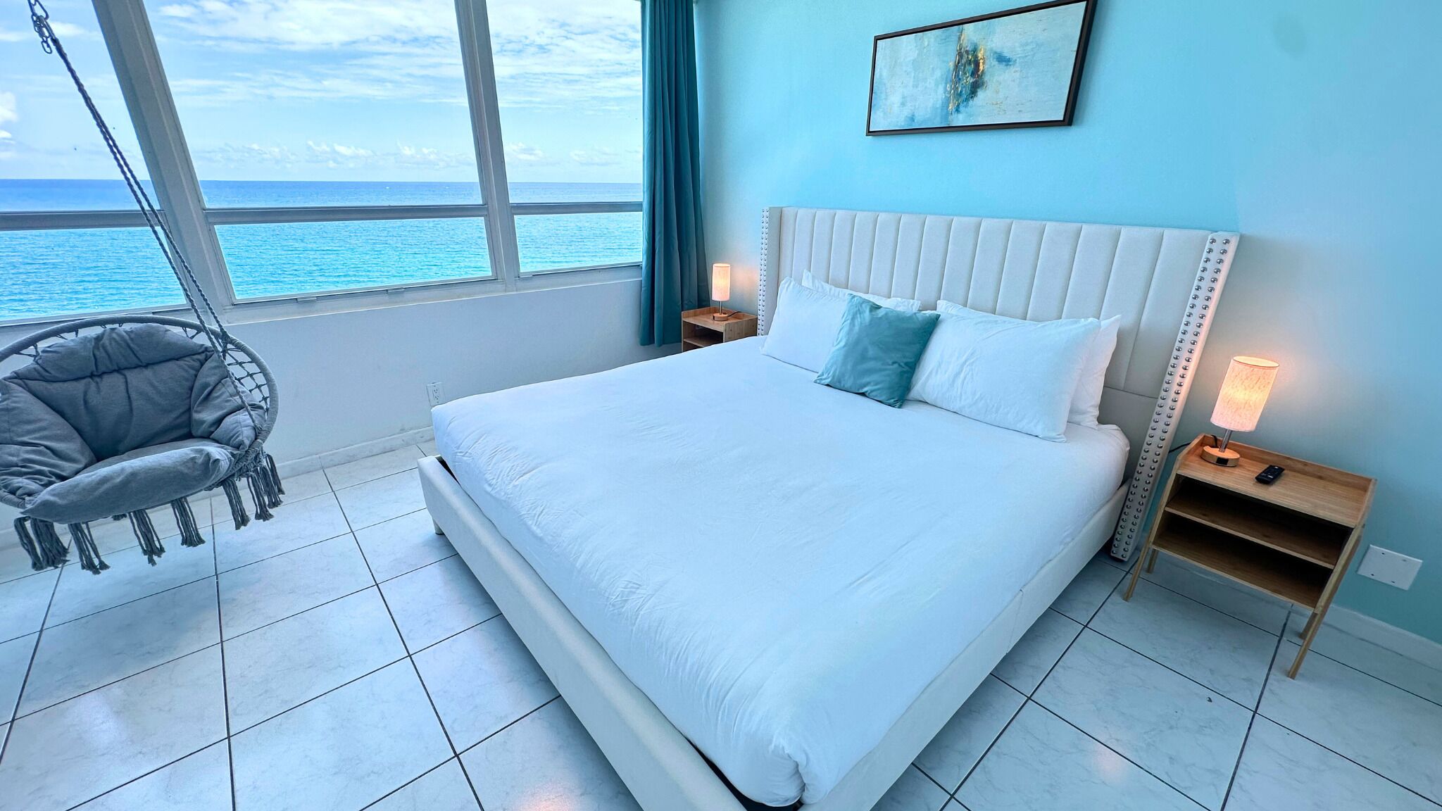 开间, 1 间卧室, 使用泳池, 海洋景观 | 1 多间卧室、特色家居、办公桌、笔记本电脑工作区