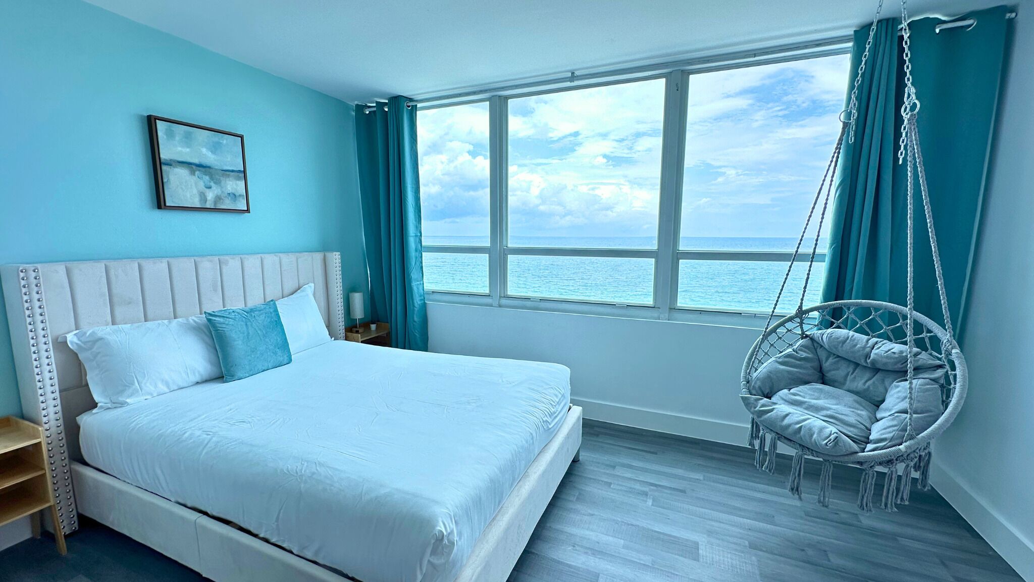 1 bedroom, individually furnished, desk, laptop workspace