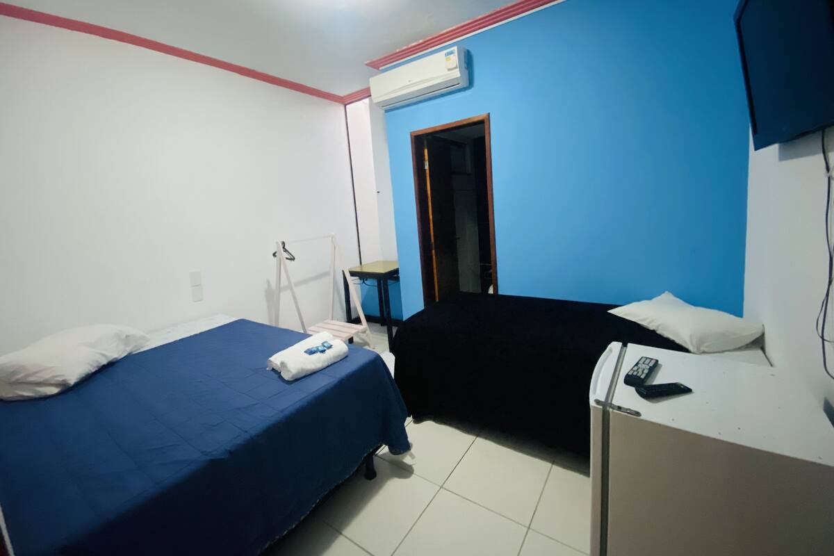 Free WiFi, bed sheets