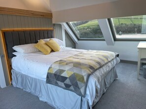 3 bedrooms, iron/ironing board, travel cot, free WiFi