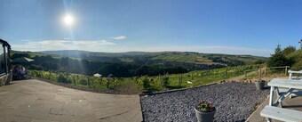 Traditional cottage with stunning views and walks on the doorstep.