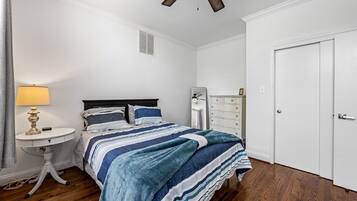 1 bedroom, iron/ironing board, travel crib, WiFi (free)