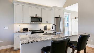 Maison (Boat House) | Extérieur