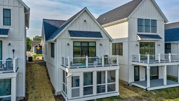 House (Make It A Double #30WW) | Exterior