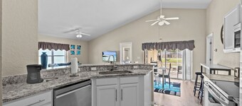 Peaceful home with Pool Dog friendly 4 Bedrooms 3 Bathrooms backyard view water.