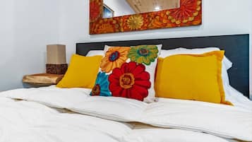 1 quarto, escrivaninha, ferros/tábuas de passar roupa, Wi-Fi