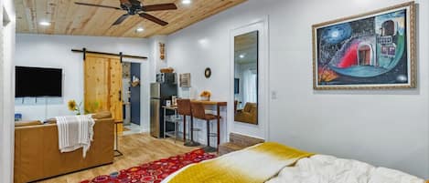 1 Schlafzimmer, Schreibtisch, Bügeleisen/Bügelbrett, WLAN