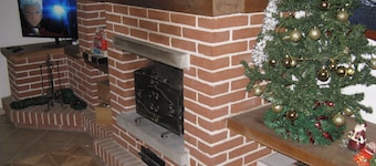 Apartment in typical Piedmontese farmhouse