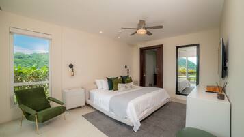 3 bedrooms, iron/ironing board, travel crib, free WiFi