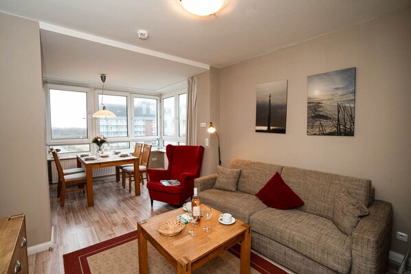 Unclassified image, 1 of 26, button