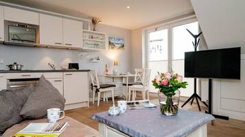 Fernseher, Stereoanlage