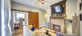 Historic Downtown Hawley Loft