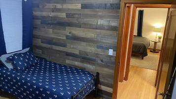 3 habitaciones, tabla de planchar con plancha y wifi gratis