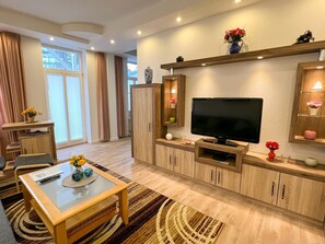 Imagen sin descripción, 2 de 19, botón