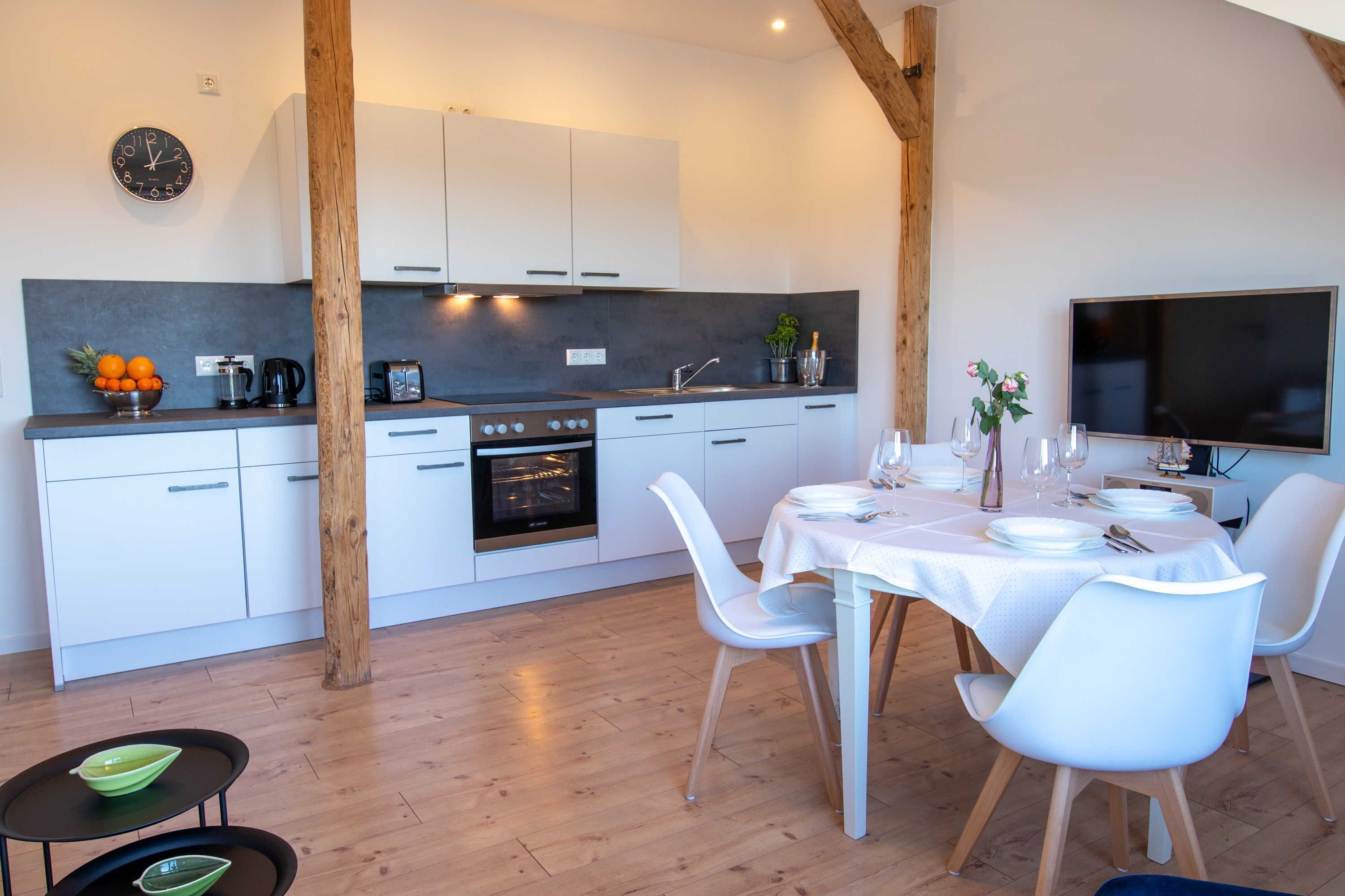 Fridge, oven, dishwasher, highchair