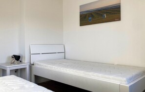 3 slaapkamers, reisbedje, gratis wifi