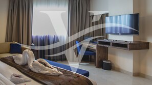 Deluxe Single Room | Soundproofing, iron/ironing board, free WiFi - Viola Hotel Apartment (Sharjah)