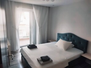 2 chambres, fer et planche Ă repasser, Wi-Fi, draps fournis