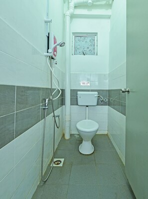 Shower, towels