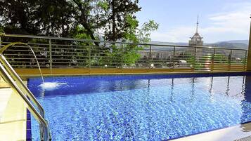 Alberca al aire libre