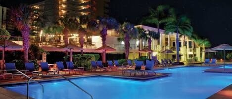 Outdoor pool, a heated pool