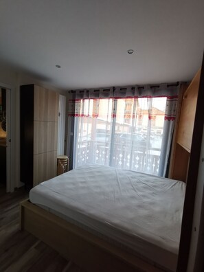 1 chambre, lit parapluie, Wi-Fi gratuit