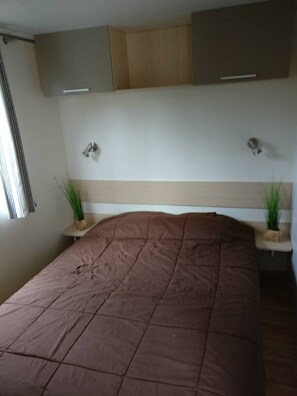 2 makuuhuonetta, Wi-Fi