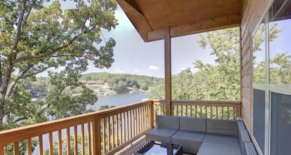 Cabin at Dripping Springs 💦 🛶
