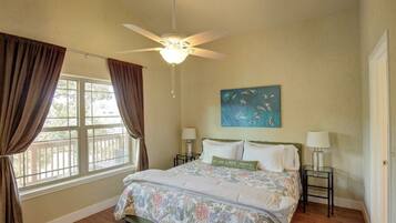 4 bedrooms, free WiFi, bed sheets, wheelchair access