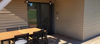 A HOME JUST FOR YOU, CLOSE TO ALL AMENITIES!