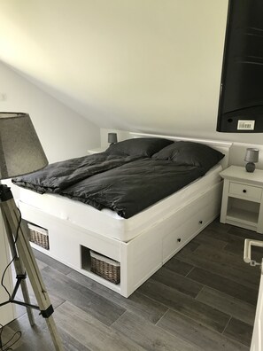 2 makuuhuonetta, vauvan matkasänky, ilmainen Wi-Fi, pääsy pyörätuolilla