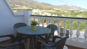 Unclassified image, 2 of 9, button - Studio with mountain views in Burriana (Nerja)