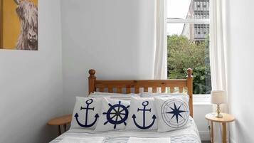 2 Schlafzimmer, Bügeleisen/Bügelbrett, Reisekinderbett, WLAN