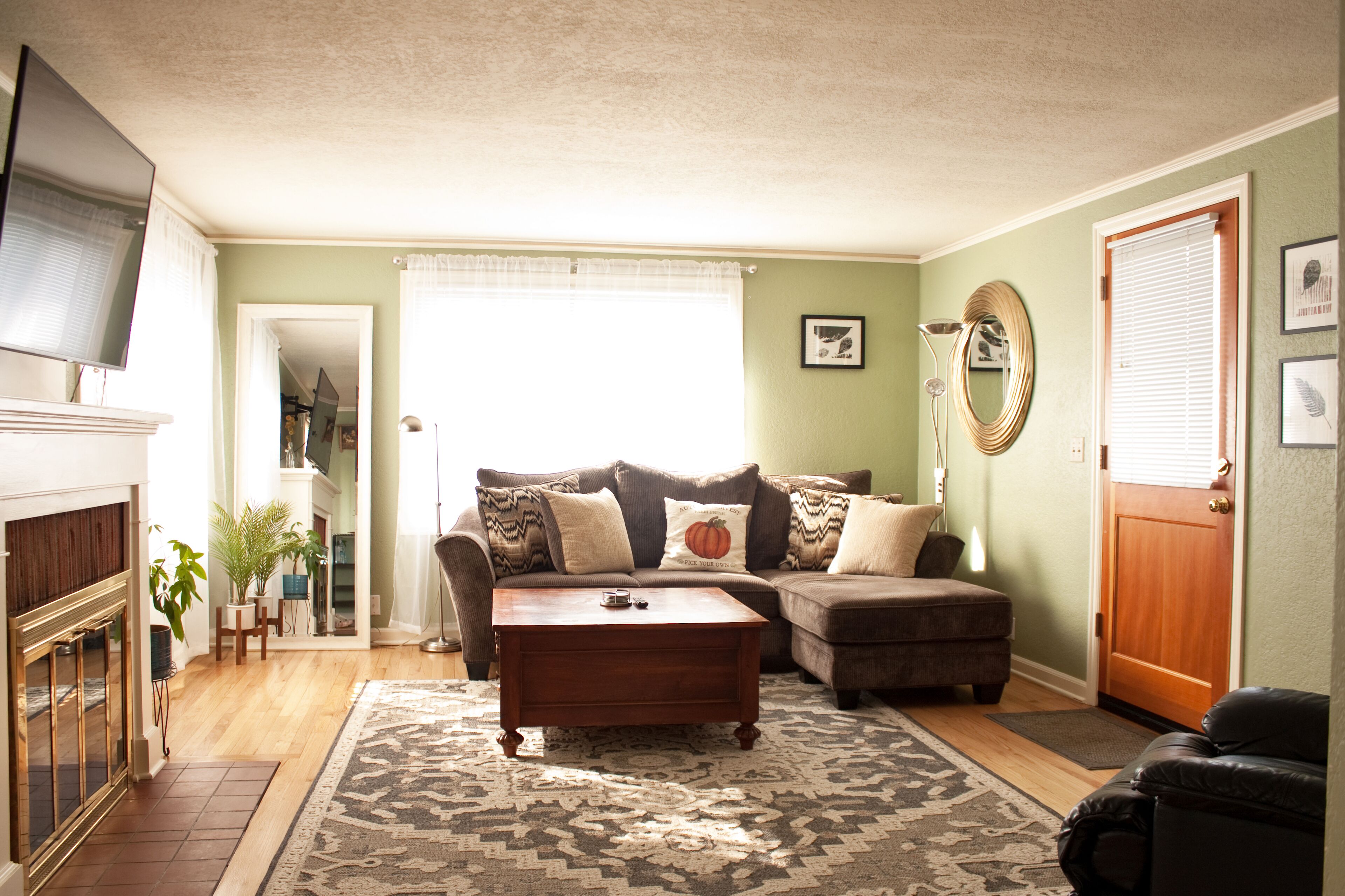 UO/Hayward Field 4-Bed 2 Bath Home w Guest Suite