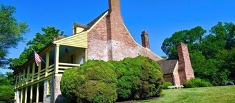 The New Kent Ordinary and Bassett's Tavern, Historic Luxury Vacation Rental