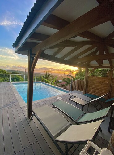 VILLA PAMEYAQUE T3 SUPERB SEA VIEW AND SWIMMING POOL