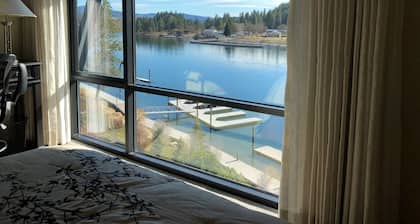 Top Floor Riverfront Bellerive Condo with Fabulous Views