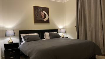 2 bedrooms, iron/ironing board, free WiFi, bed sheets