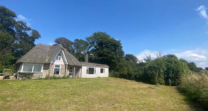 Quintessential, secluded South Devon cottage