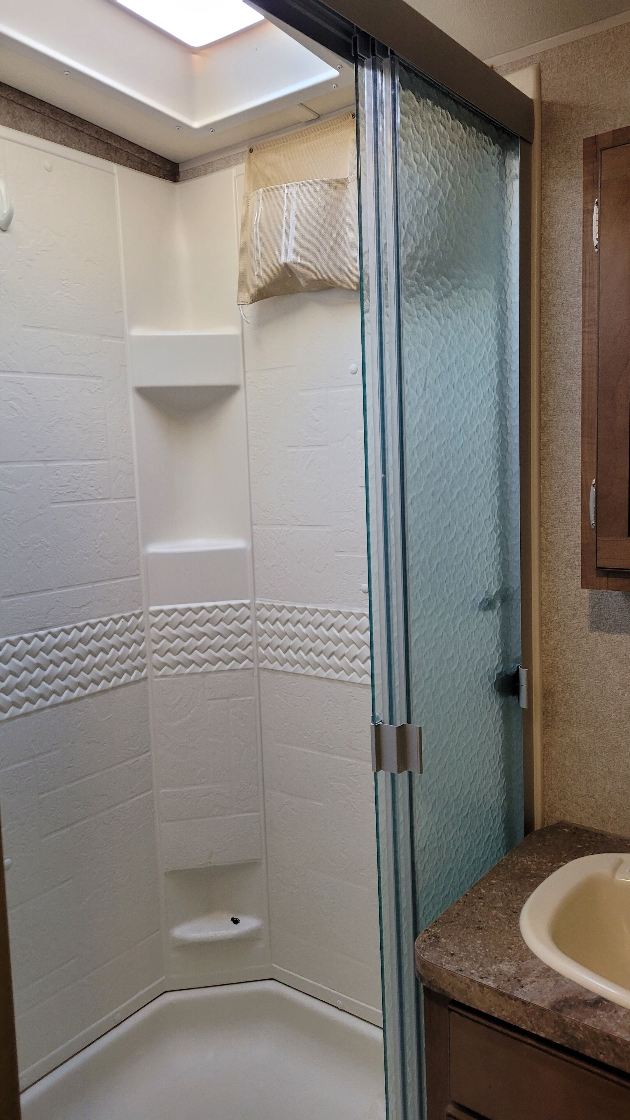 shower, towels, toilet paper