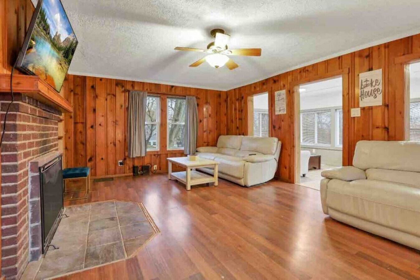 智能电视、电子游戏