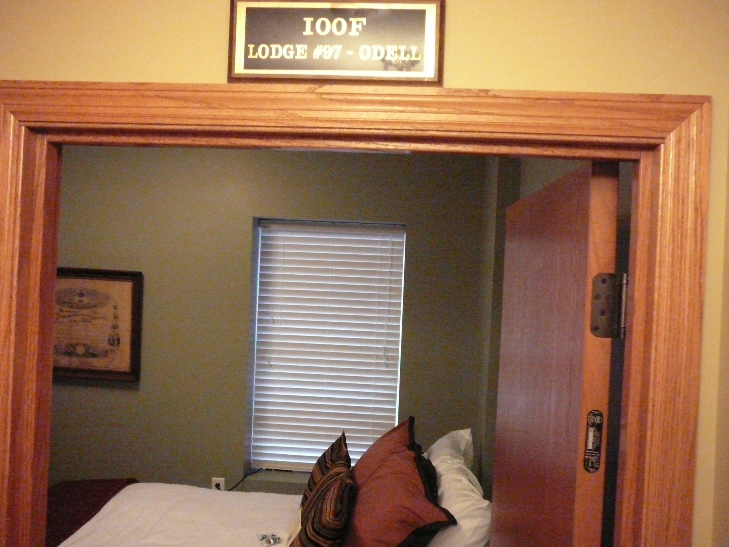 12 habitaciones, tabla de planchar con plancha y wifi gratis 