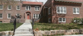 This is your 'home away from home'!10 bedrooms,11 baths!  MUST CALL TO RESERVE!