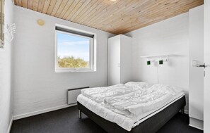 5 عدّة غرف نوم وسرير سفر وواي فاي مجانًا